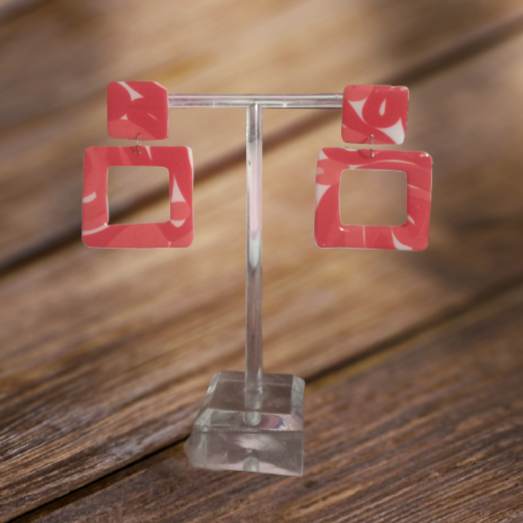 Boucles d'oreilles carré corail