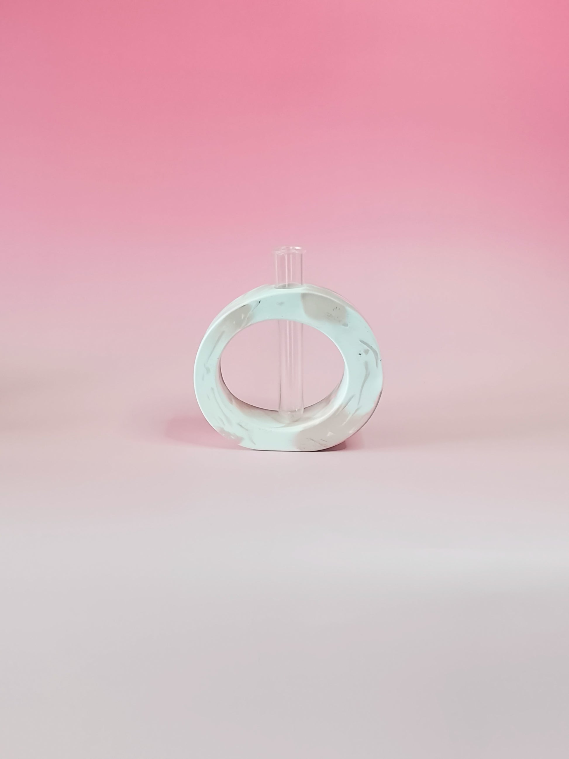 Vase ovale minimaliste