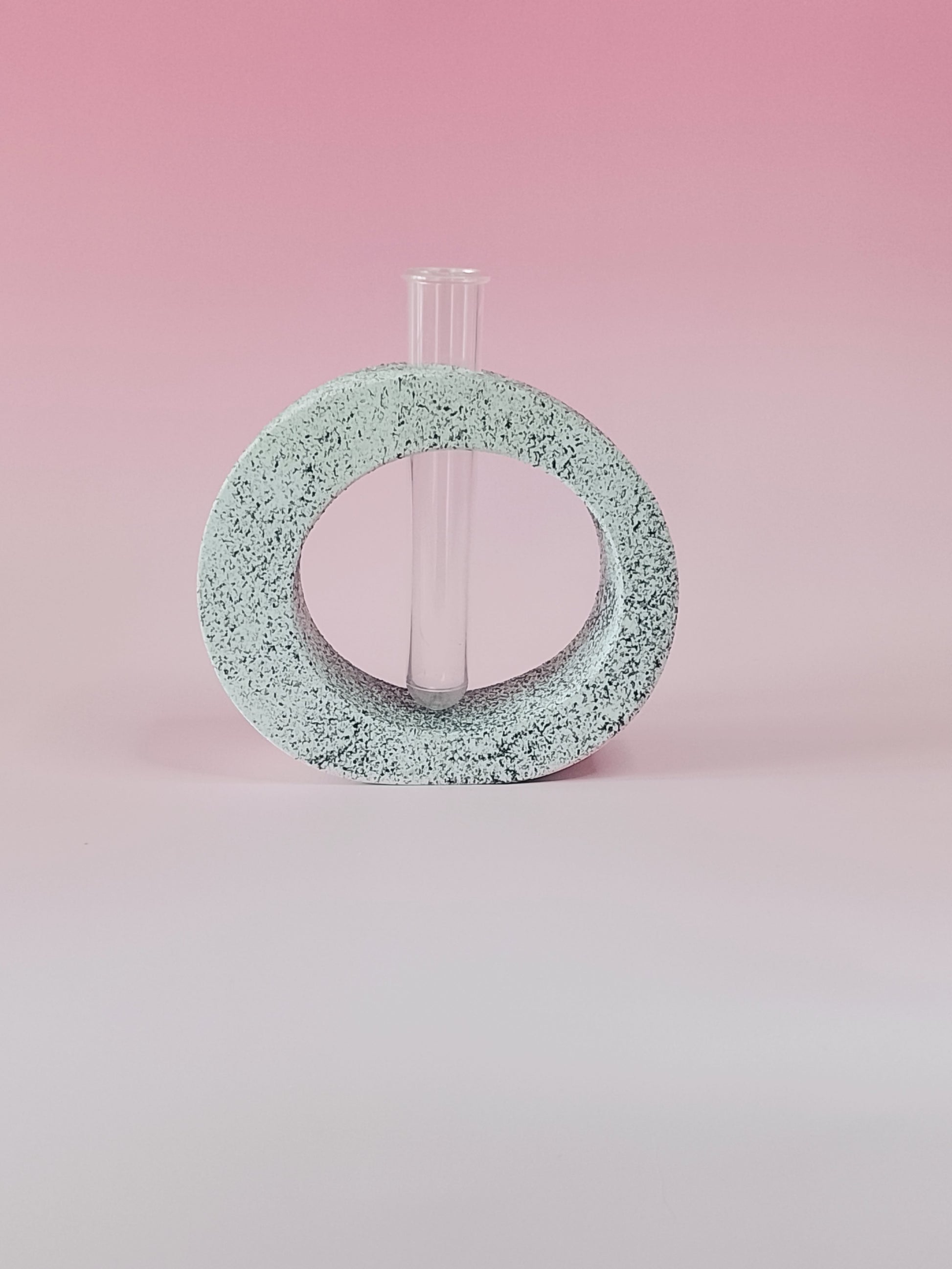 Vase ovale minimaliste