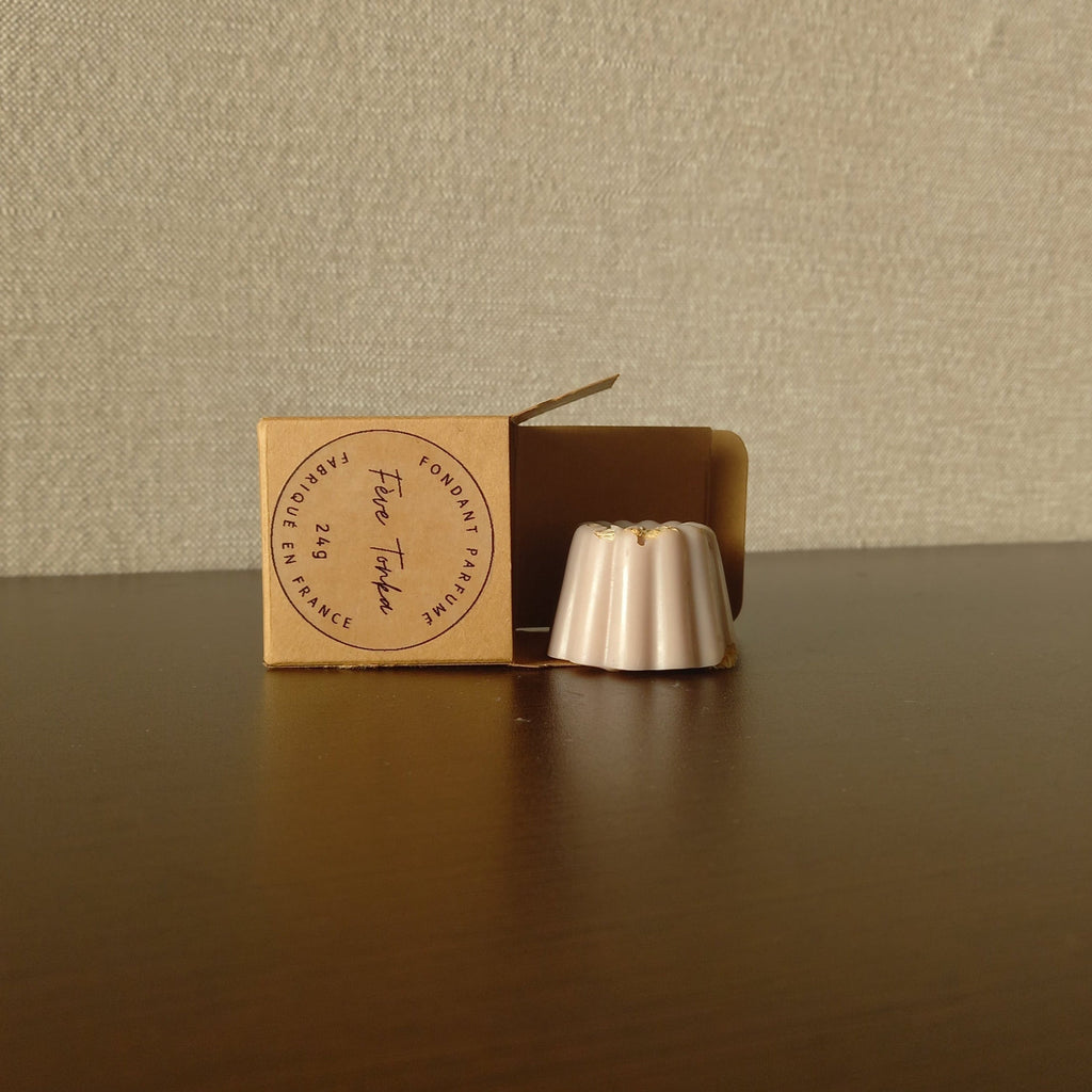 FONDANT PARFUMÉ CANNELÉ FEVE DE TONKA