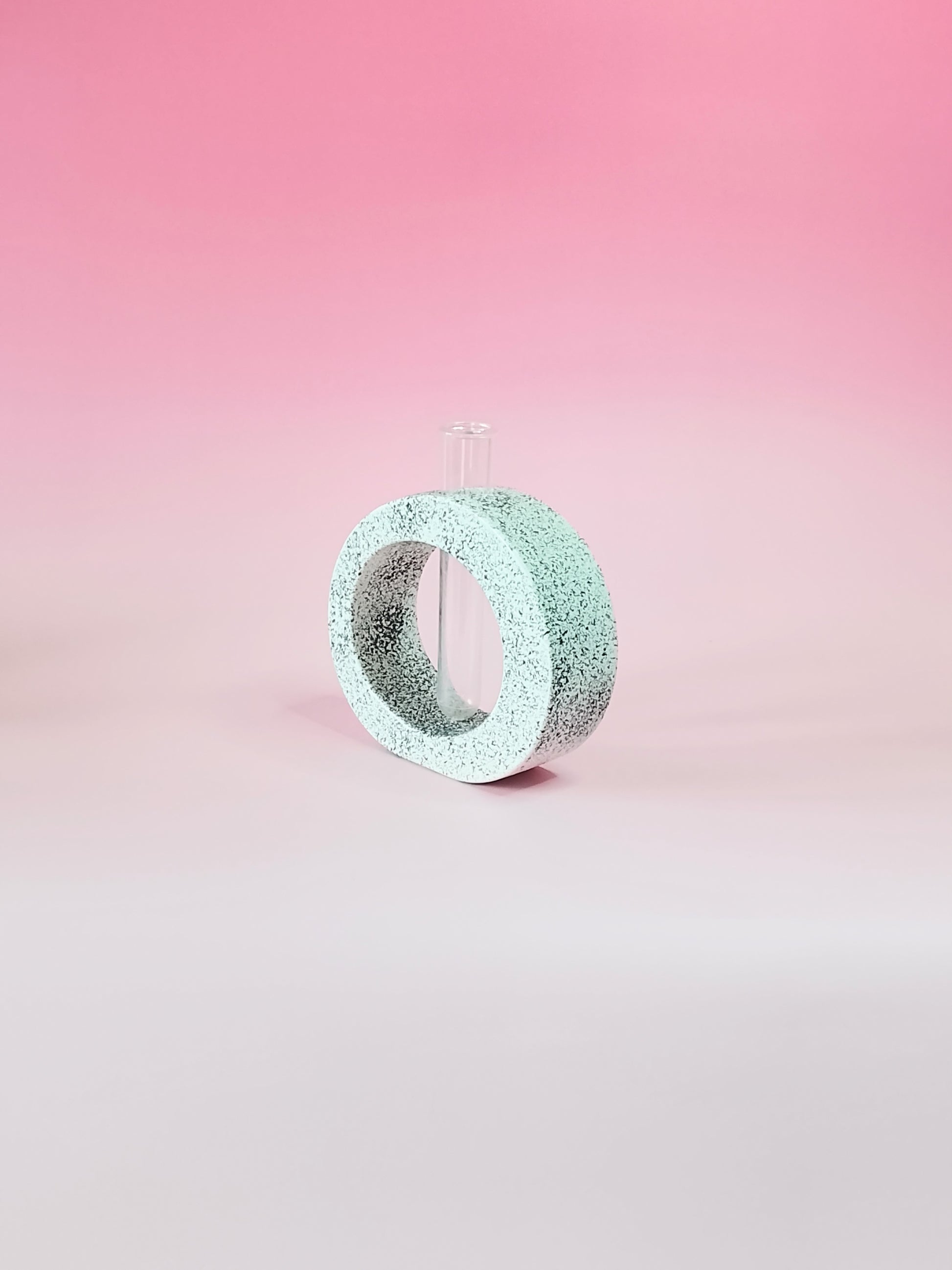 Vase ovale minimaliste